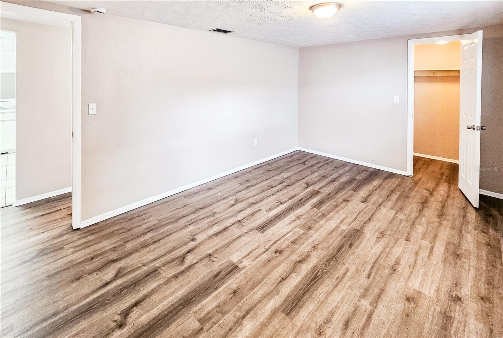 Image 9 of 12 For 3536 Umber Road