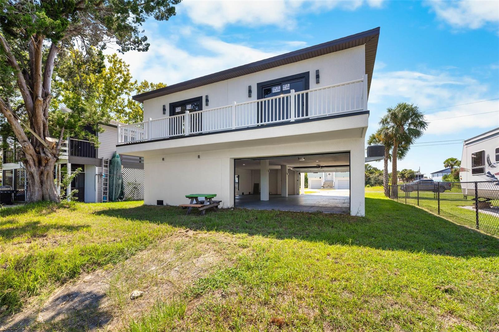 Image 5 of 42 For 3368 Fernleaf Drive