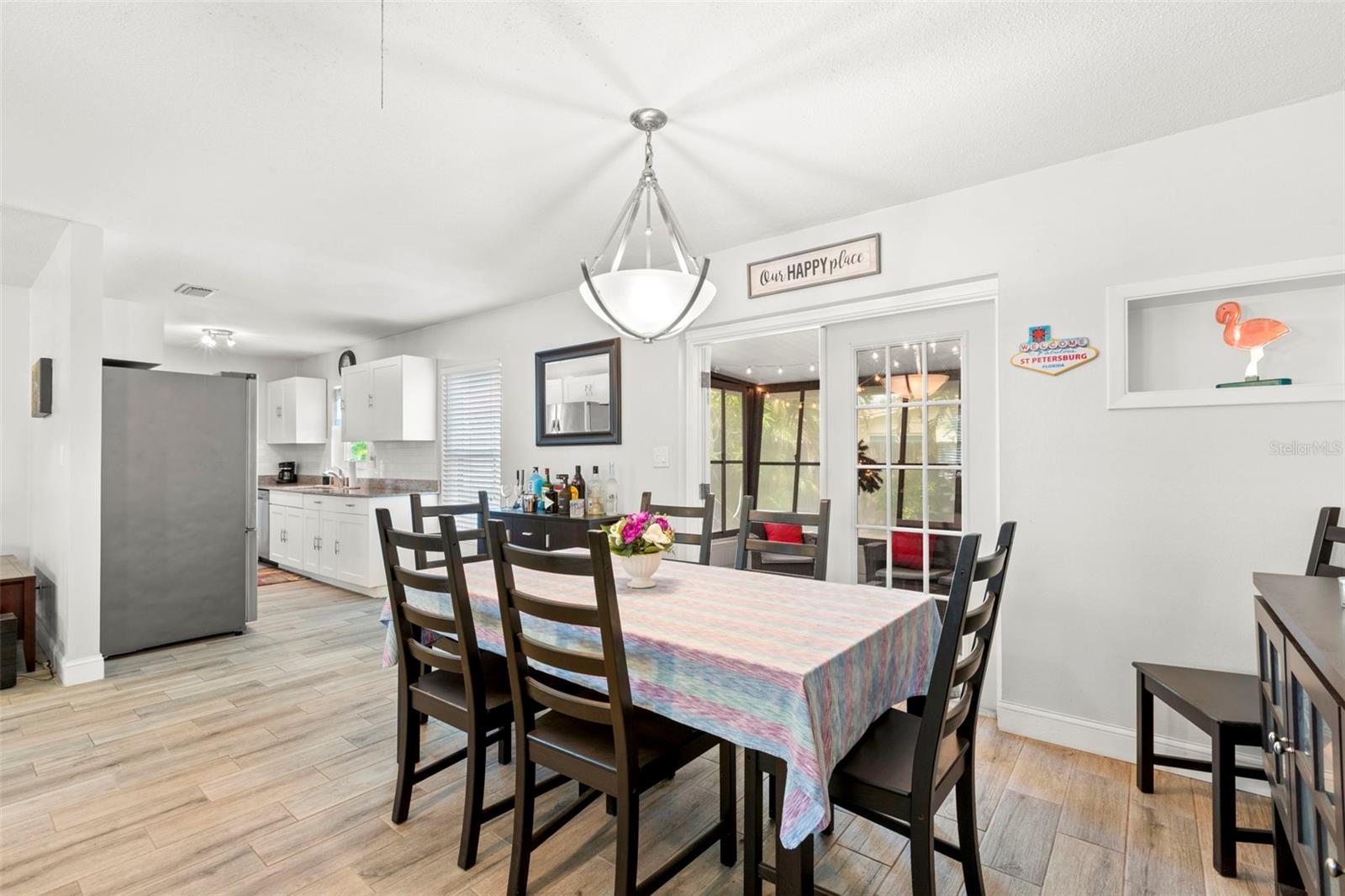 Image 10 of 40 For 1585 78th Avenue N