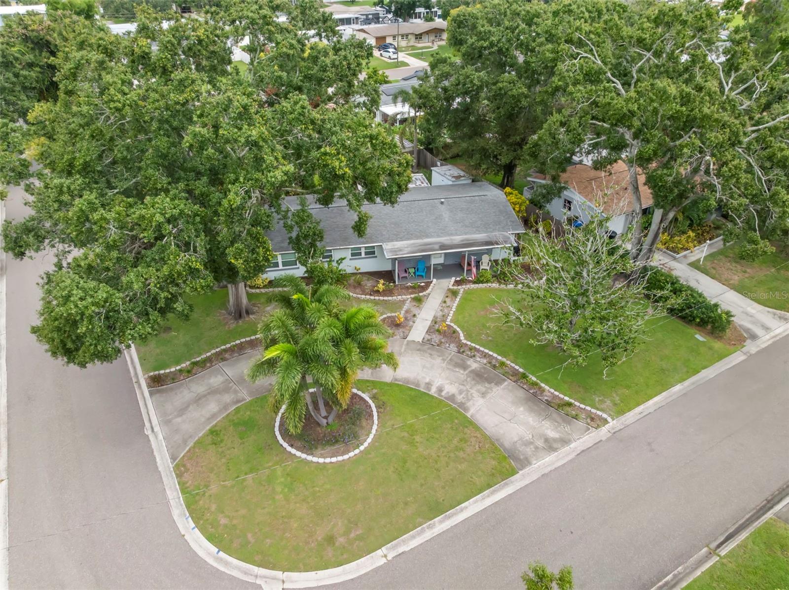Image 31 of 40 For 1585 78th Avenue N