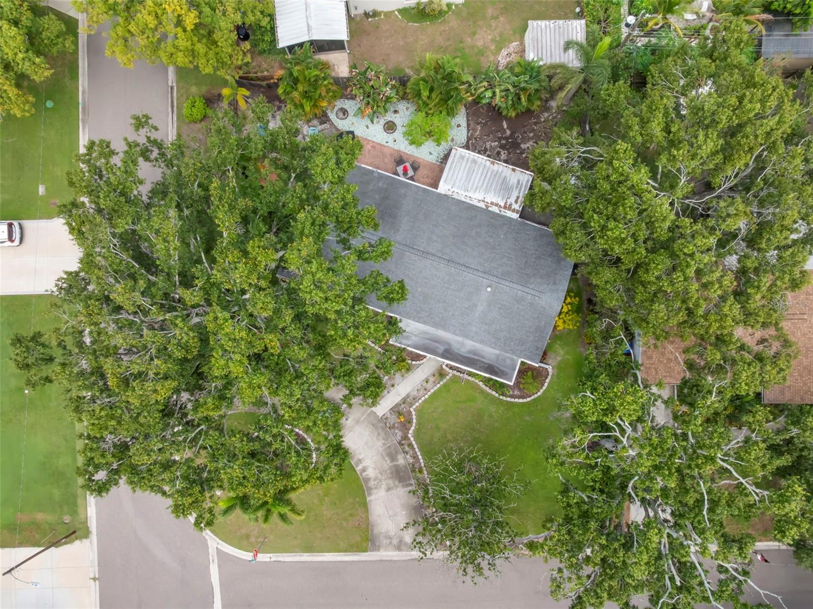 Image 32 of 40 For 1585 78th Avenue N