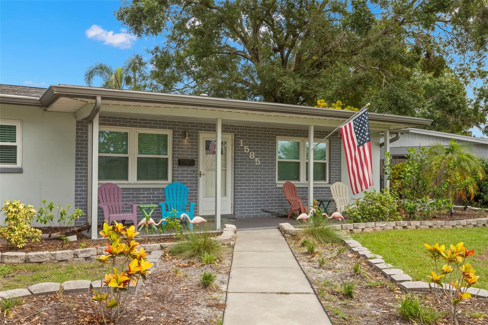 Image 4 of 40 For 1585 78th Avenue N