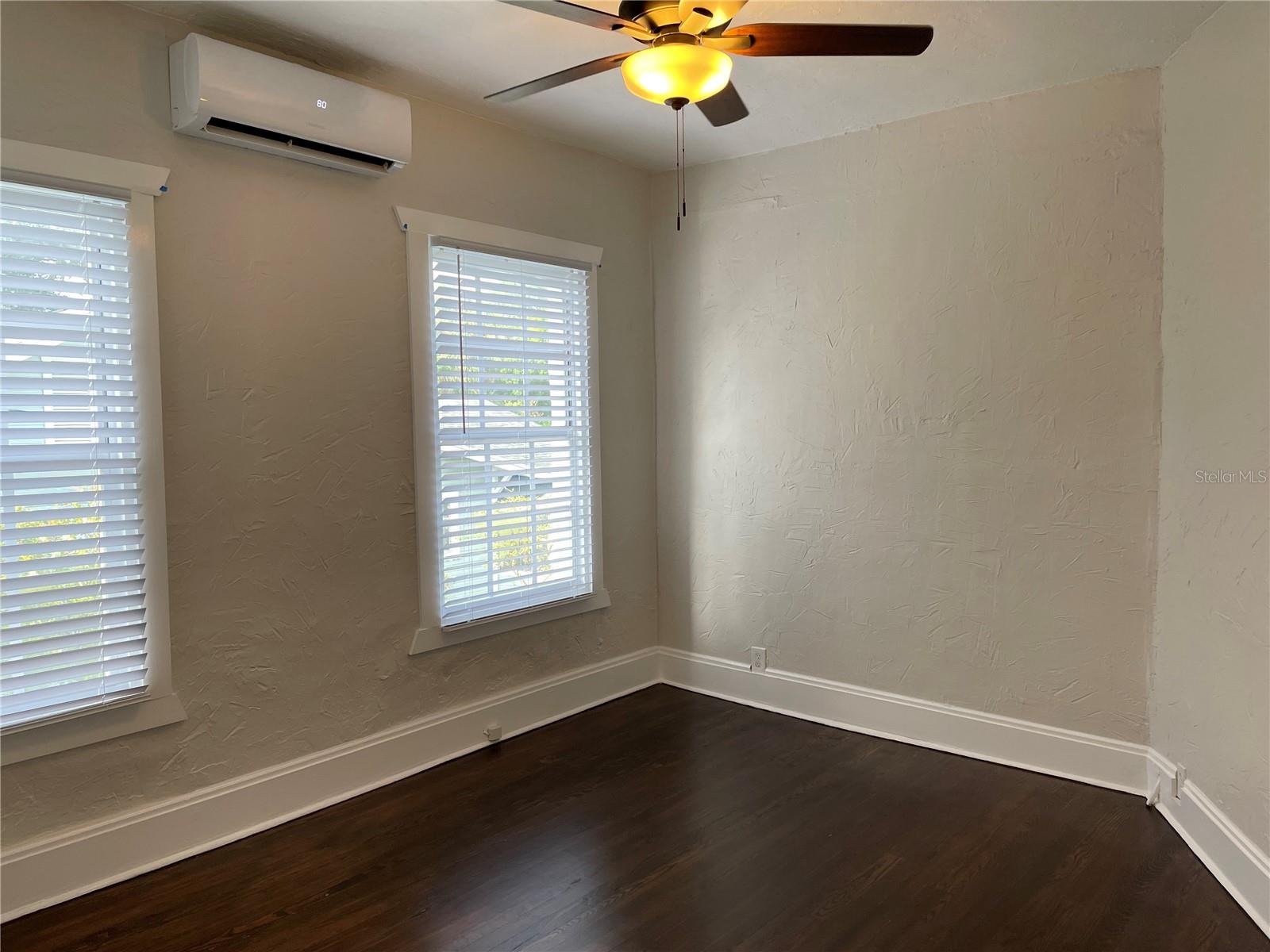 Image 17 of 27 For 2305 Texas Avenue 2