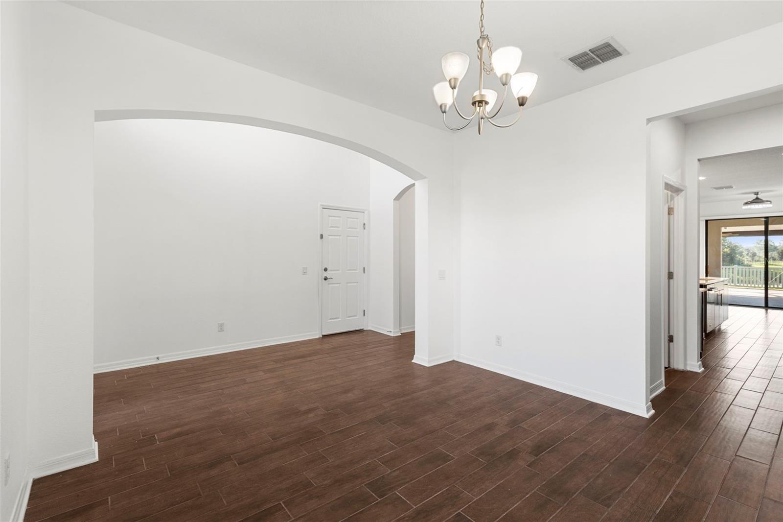 Image 12 of 92 For 10721 Pleasant Knoll Drive