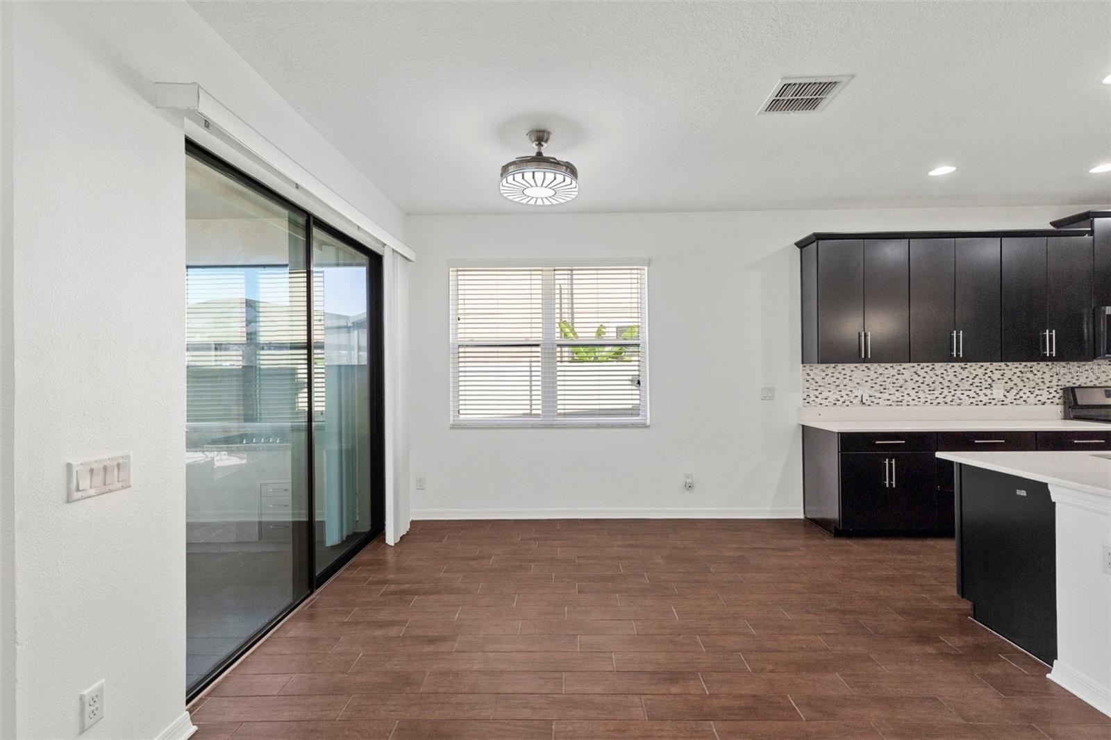 Image 20 of 92 For 10721 Pleasant Knoll Drive