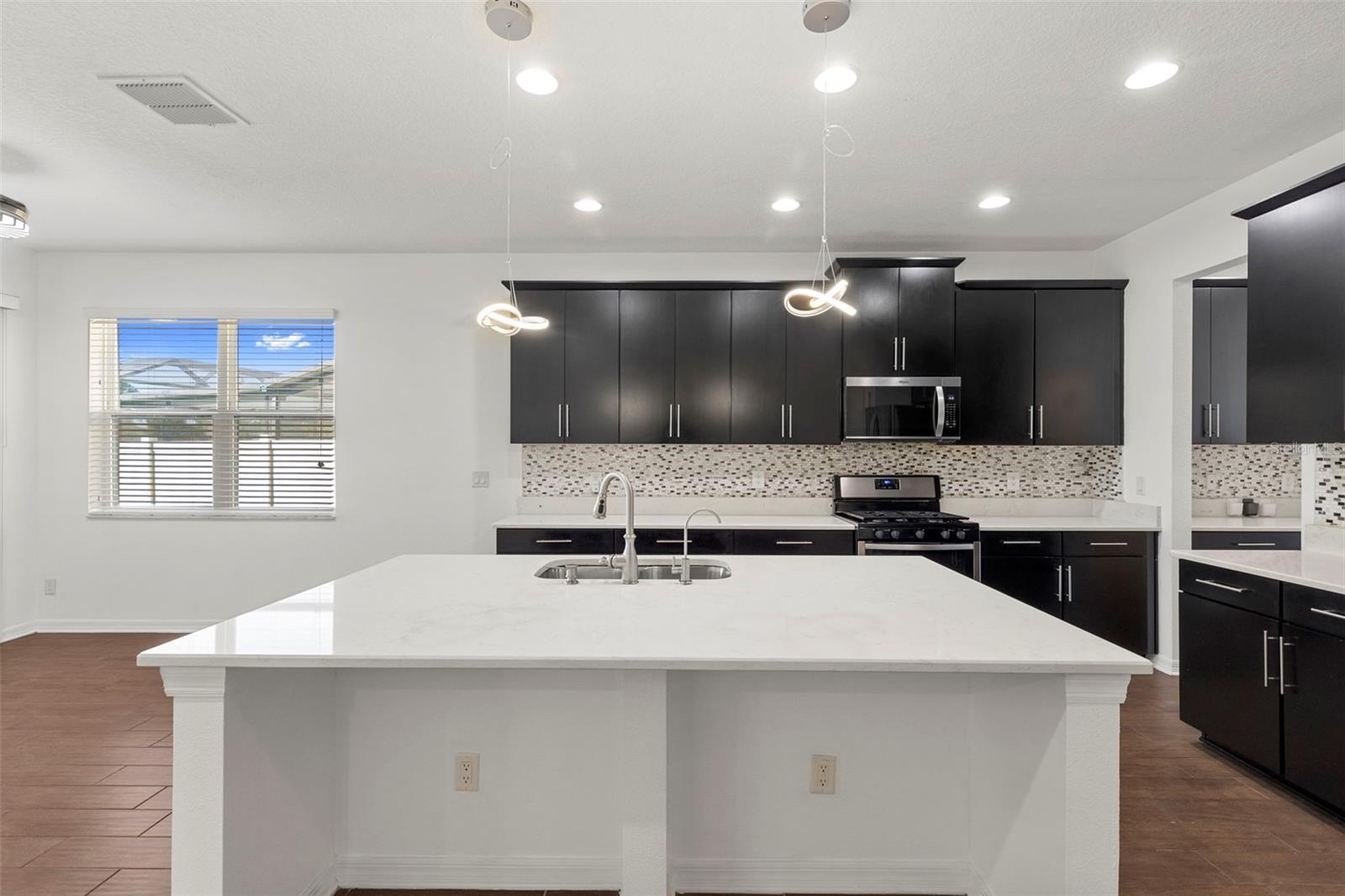 Image 22 of 92 For 10721 Pleasant Knoll Drive