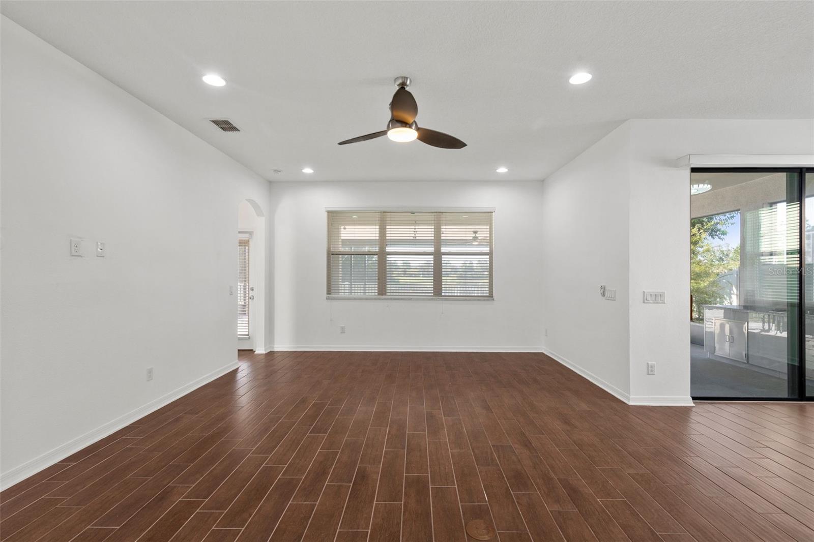 Image 24 of 92 For 10721 Pleasant Knoll Drive