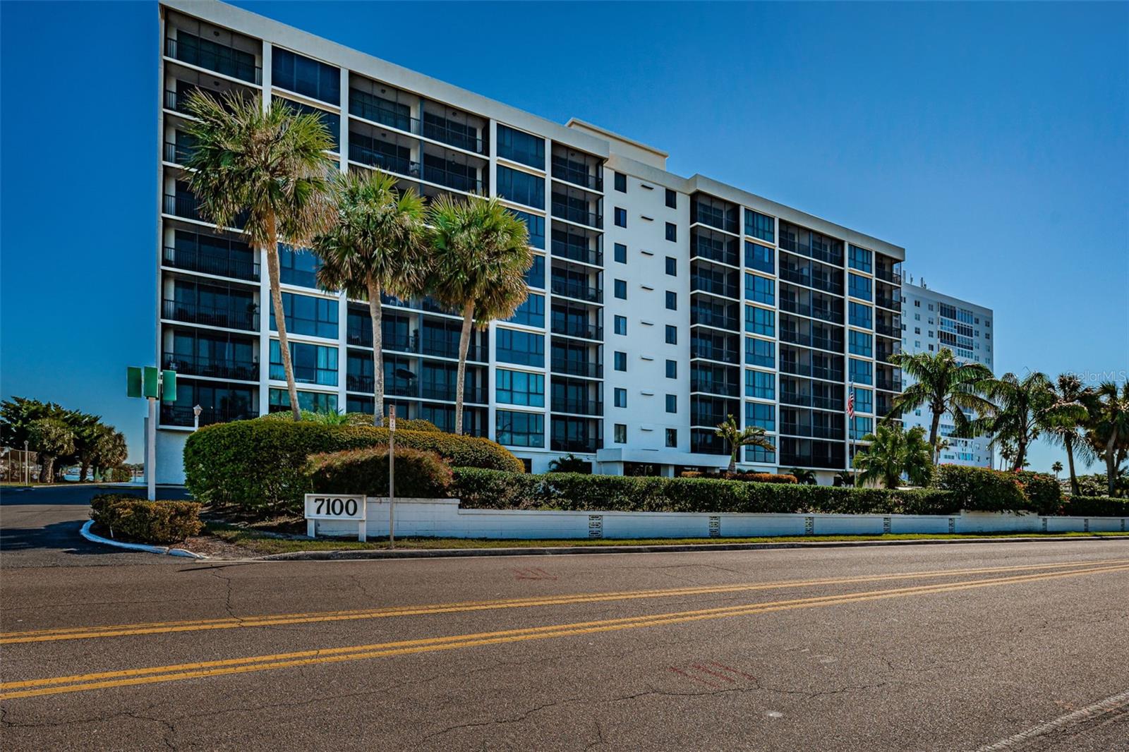Details for 7100 Sunshine Skyway Lane S 608, ST PETERSBURG, FL 33711