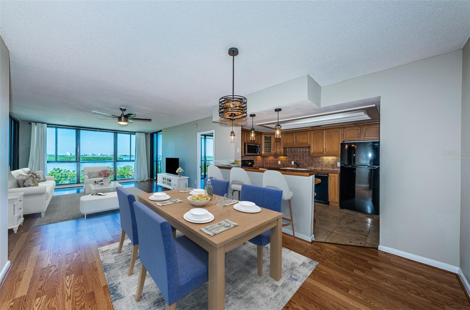 Image 11 of 63 For 7100 Sunshine Skyway Lane S 608