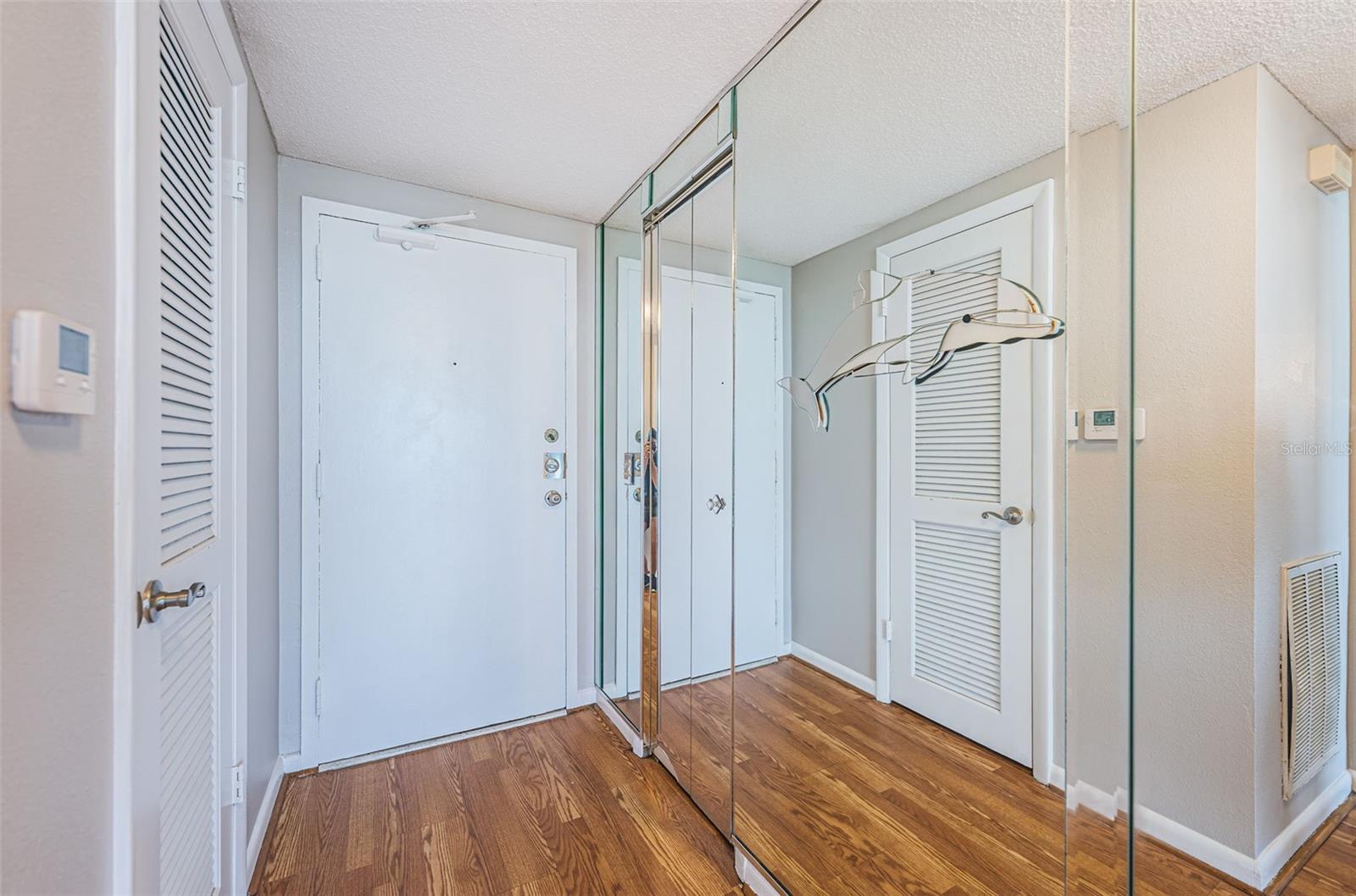 Image 3 of 63 For 7100 Sunshine Skyway Lane S 608