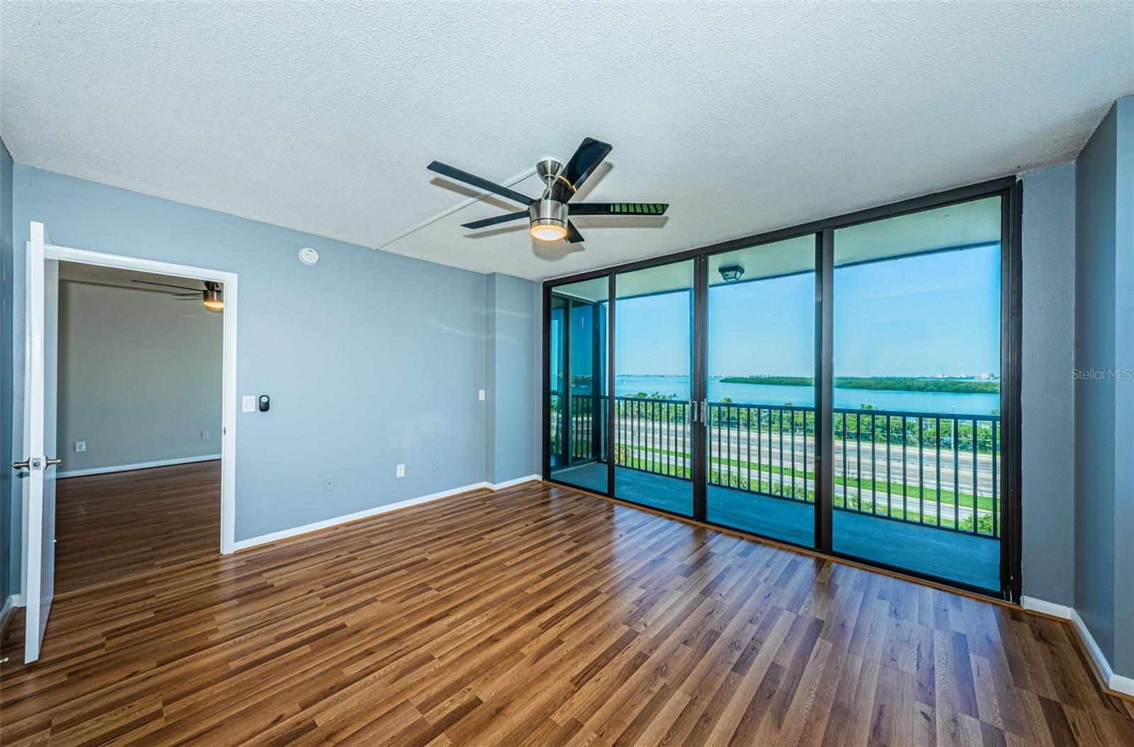 Image 35 of 63 For 7100 Sunshine Skyway Lane S 608