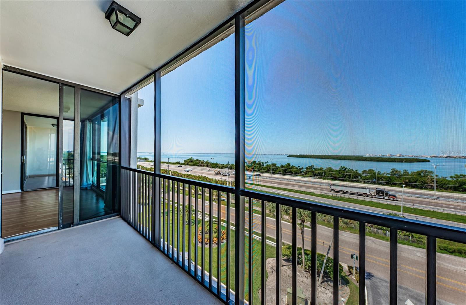 Image 41 of 63 For 7100 Sunshine Skyway Lane S 608