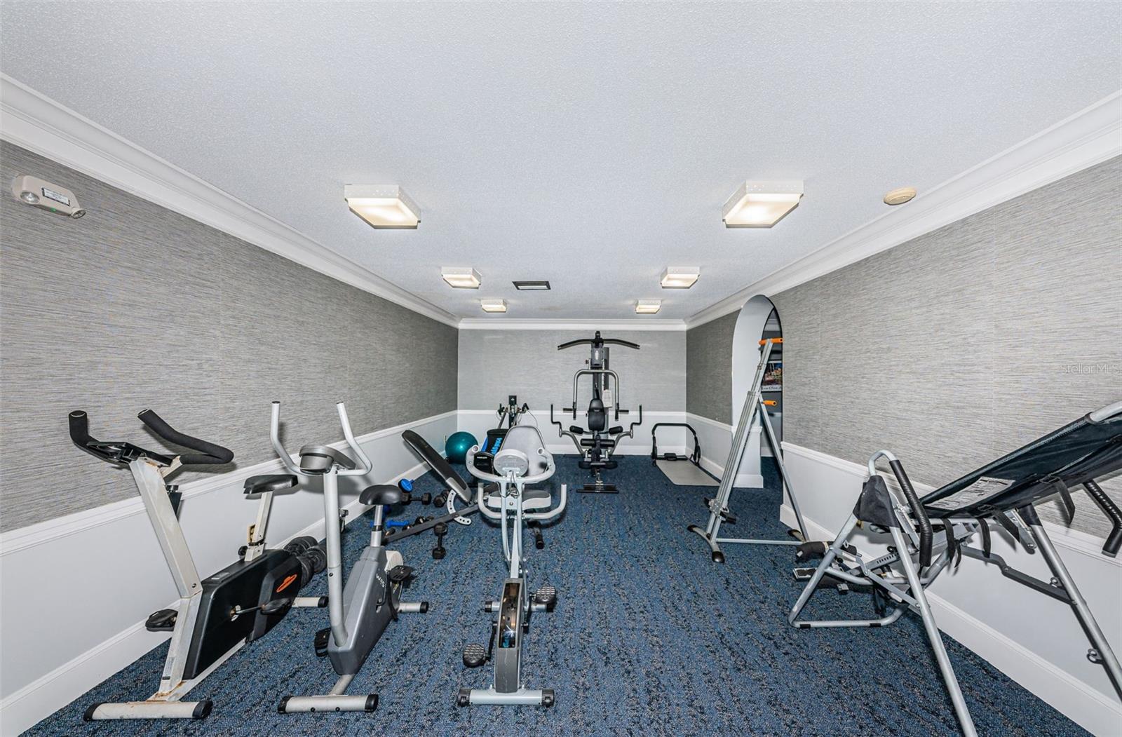 Image 62 of 63 For 7100 Sunshine Skyway Lane S 608
