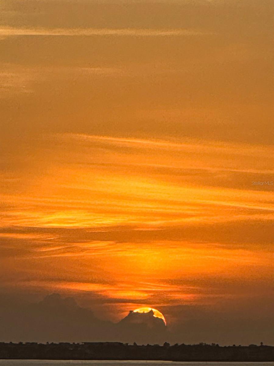 Image 67 of 72 For 7100 Sunshine Skyway Lane S 608