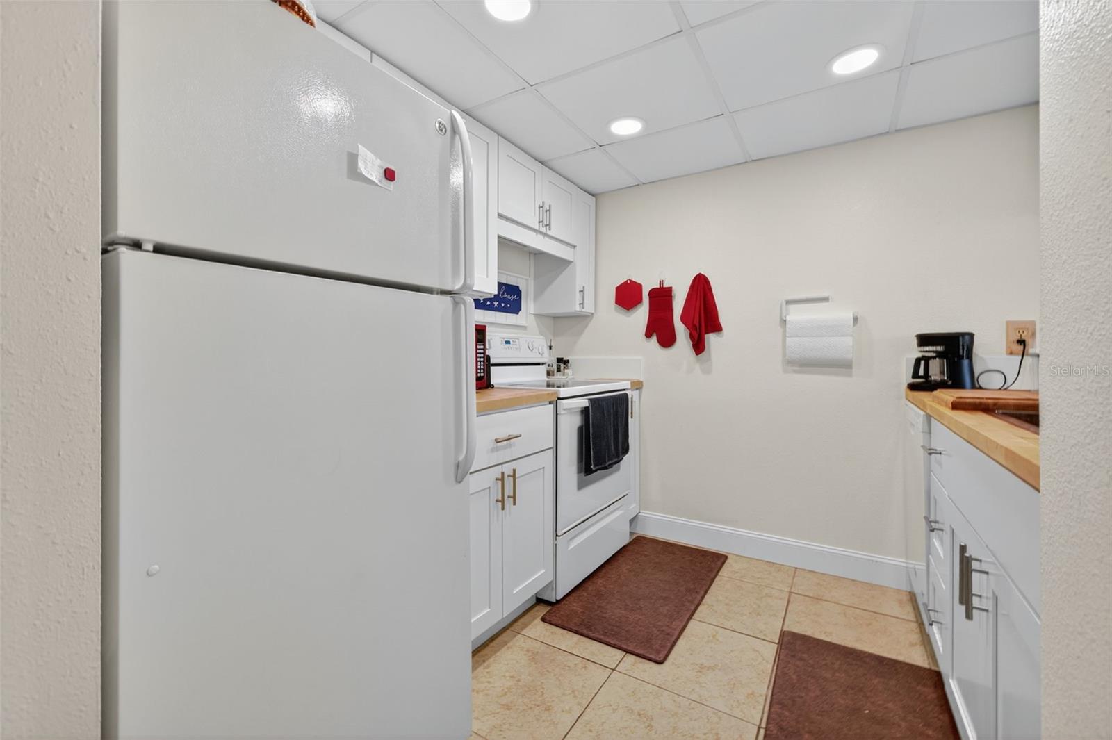 Image 5 of 35 For 14130 Rosemary Lane 1207
