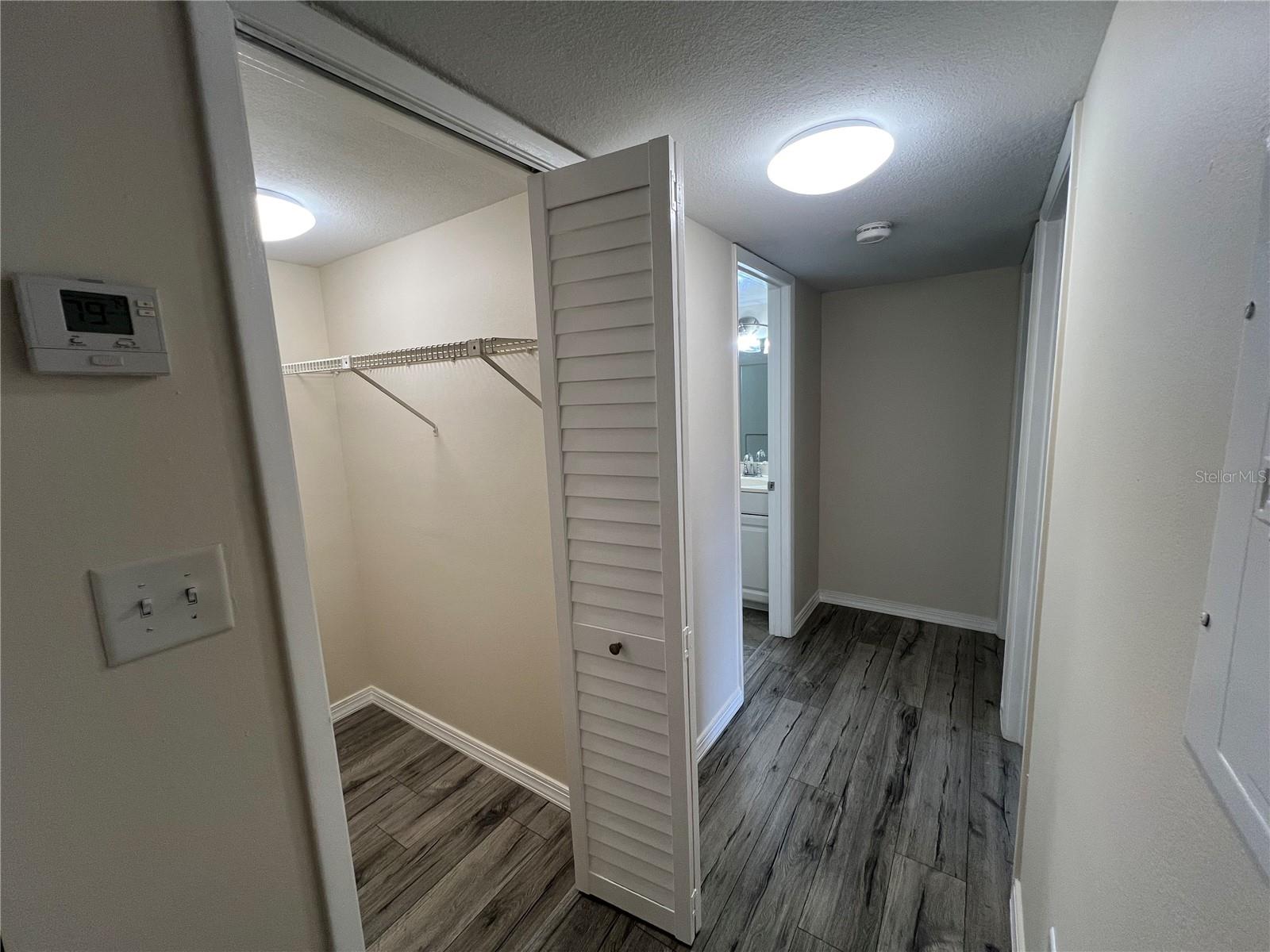 Image 14 of 33 For 2690 Coral Landings Boulevard 636