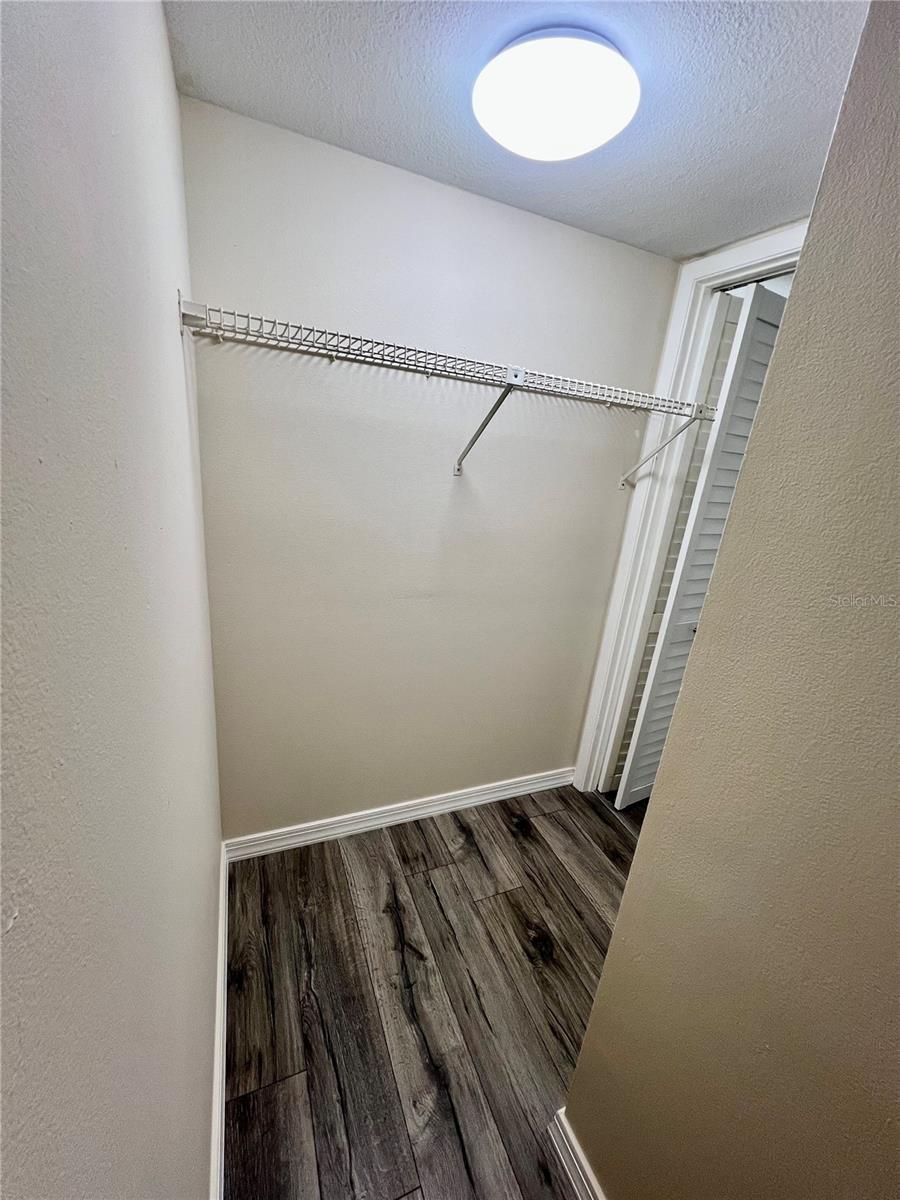 Image 15 of 33 For 2690 Coral Landings Boulevard 636