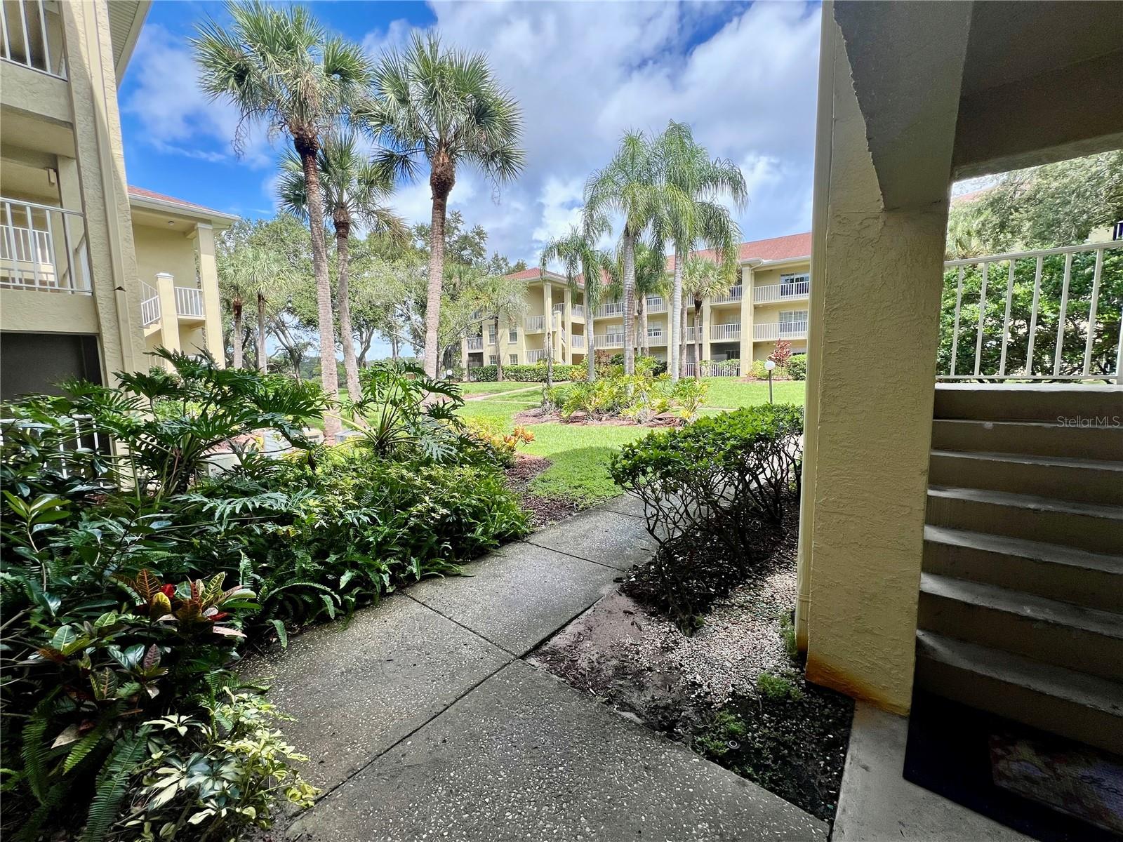 Image 24 of 33 For 2690 Coral Landings Boulevard 636