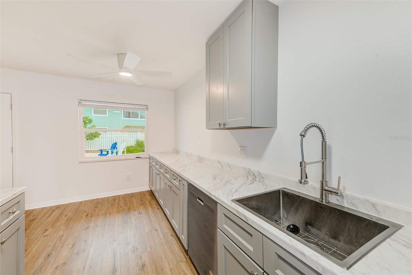 Image 11 of 31 For 2308 1st Street 2