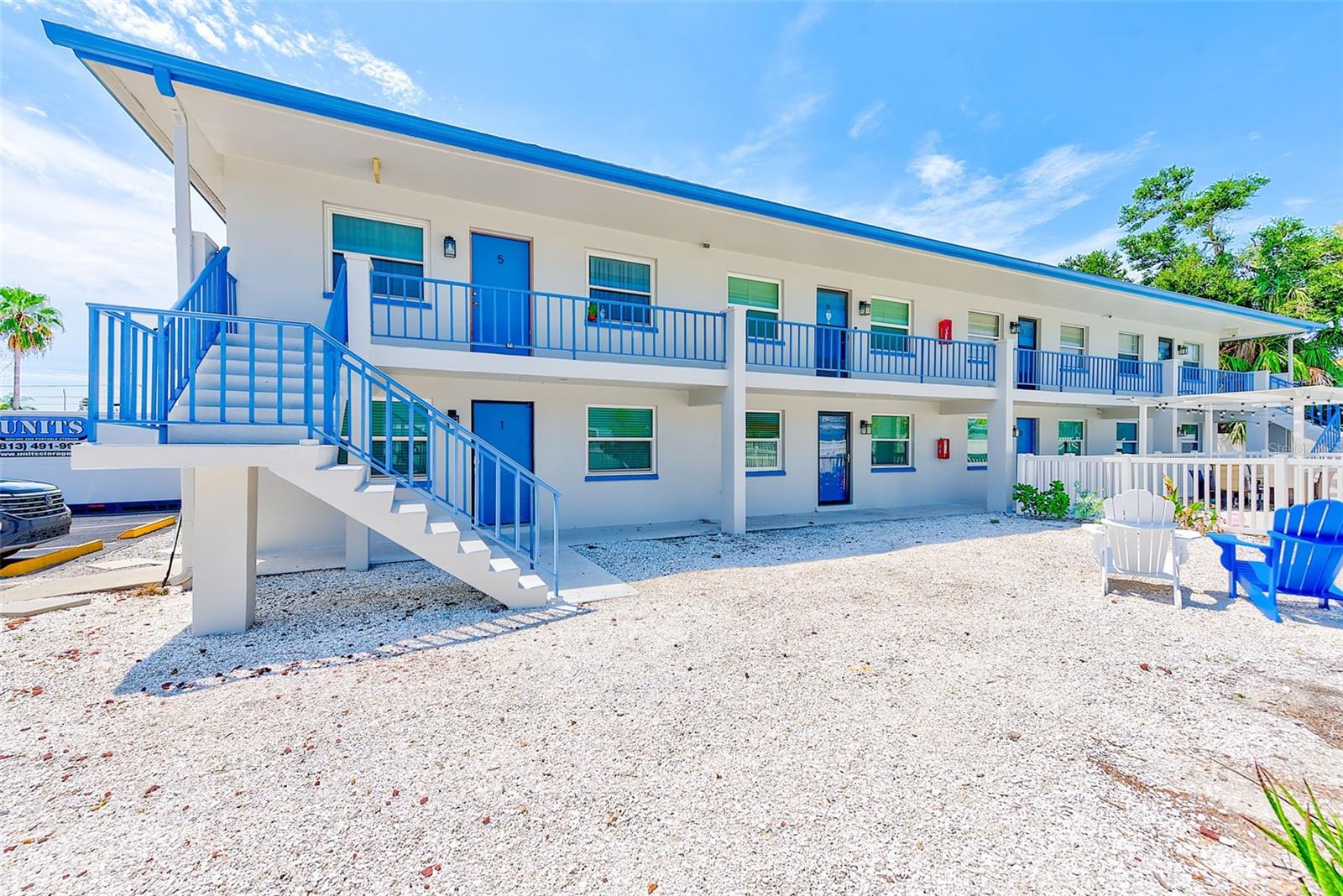 Image 3 of 31 For 2308 1st Street 2