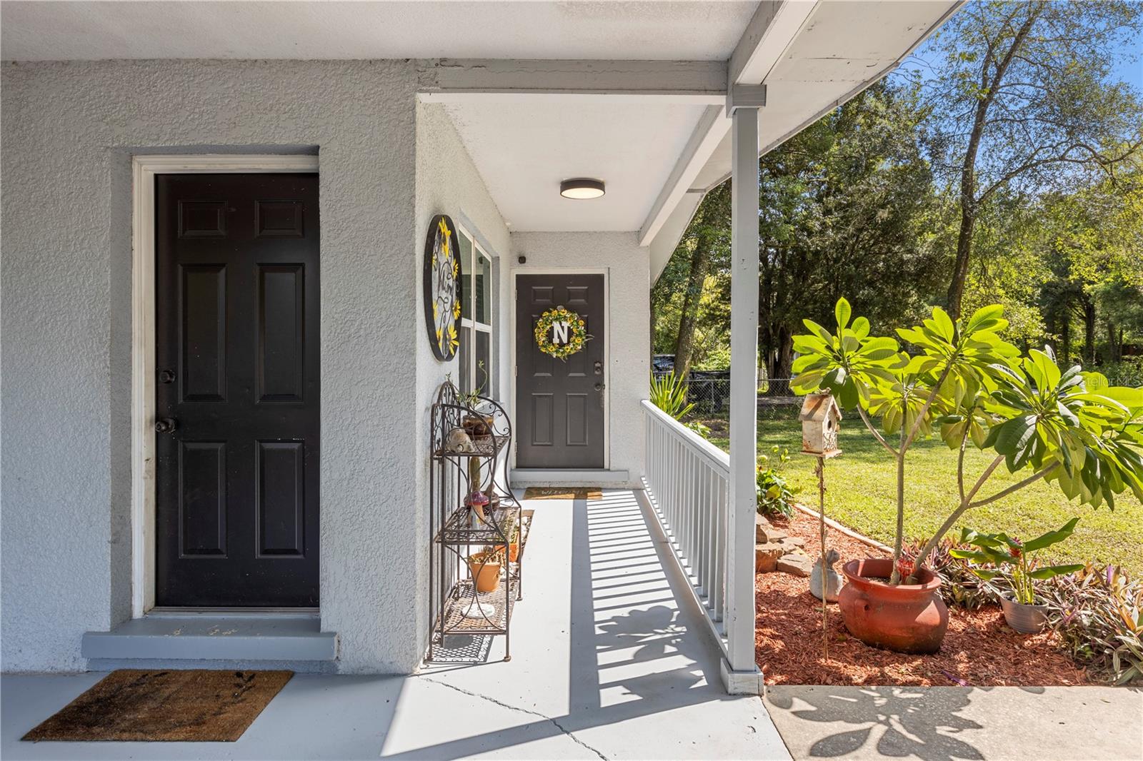 Listing photo id 18 for 406 East Avenue
