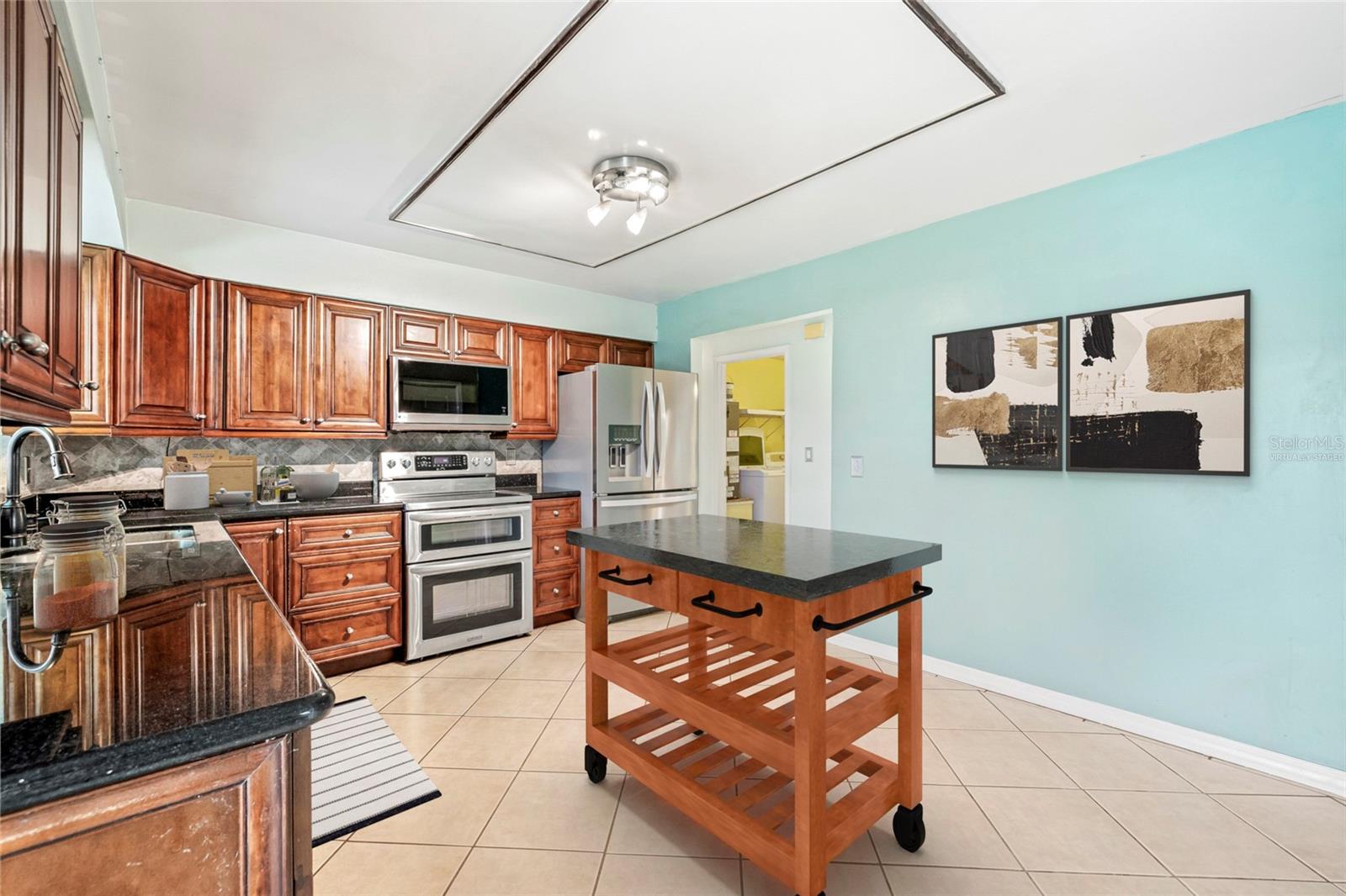 Image 3 of 48 For 702 Fortuna Drive
