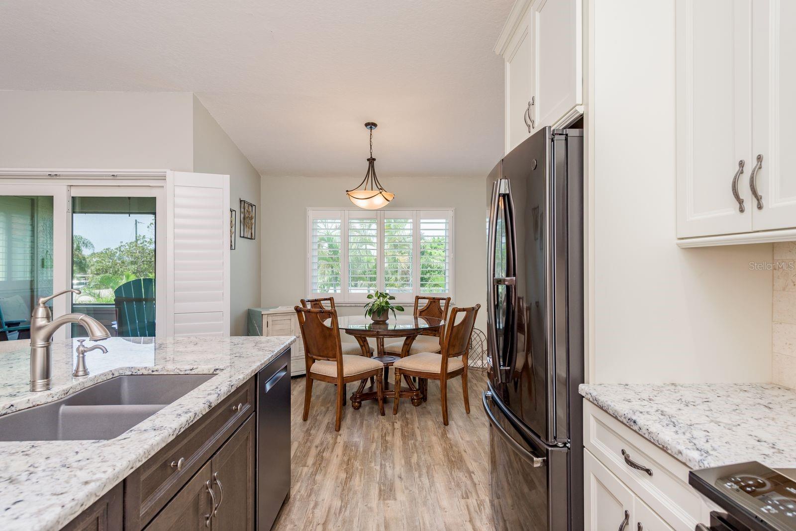 Image 10 of 56 For 538 Walden Court