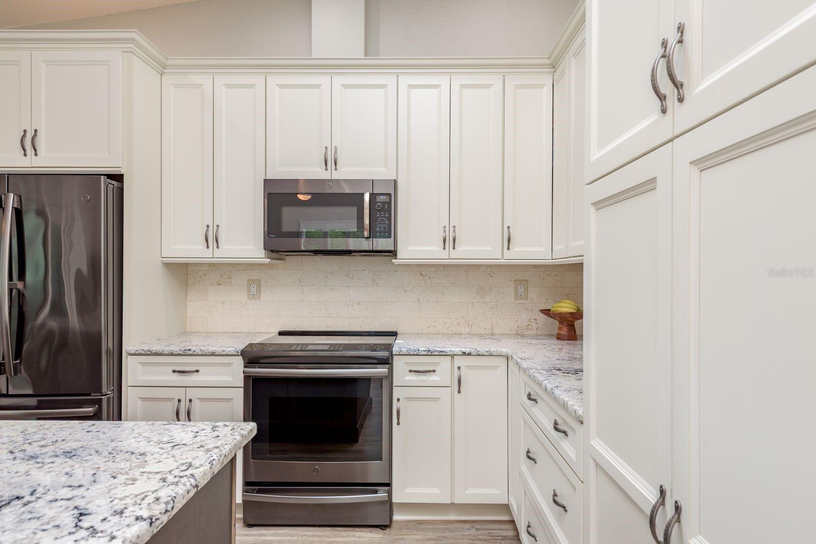 Image 9 of 56 For 538 Walden Court