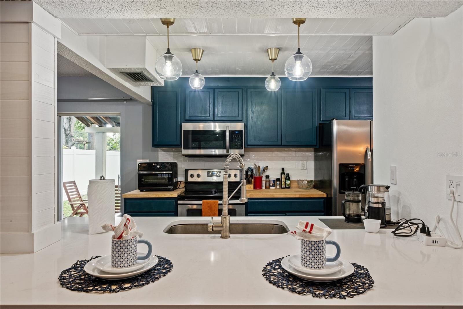 Image 11 of 53 For 5501 71st Street N