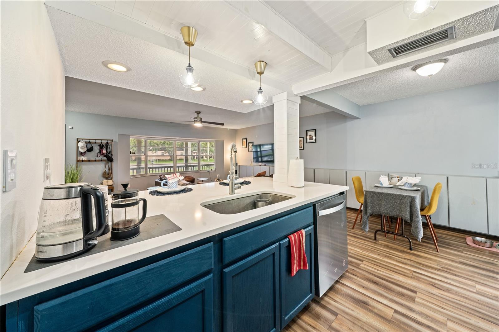 Image 15 of 53 For 5501 71st Street N