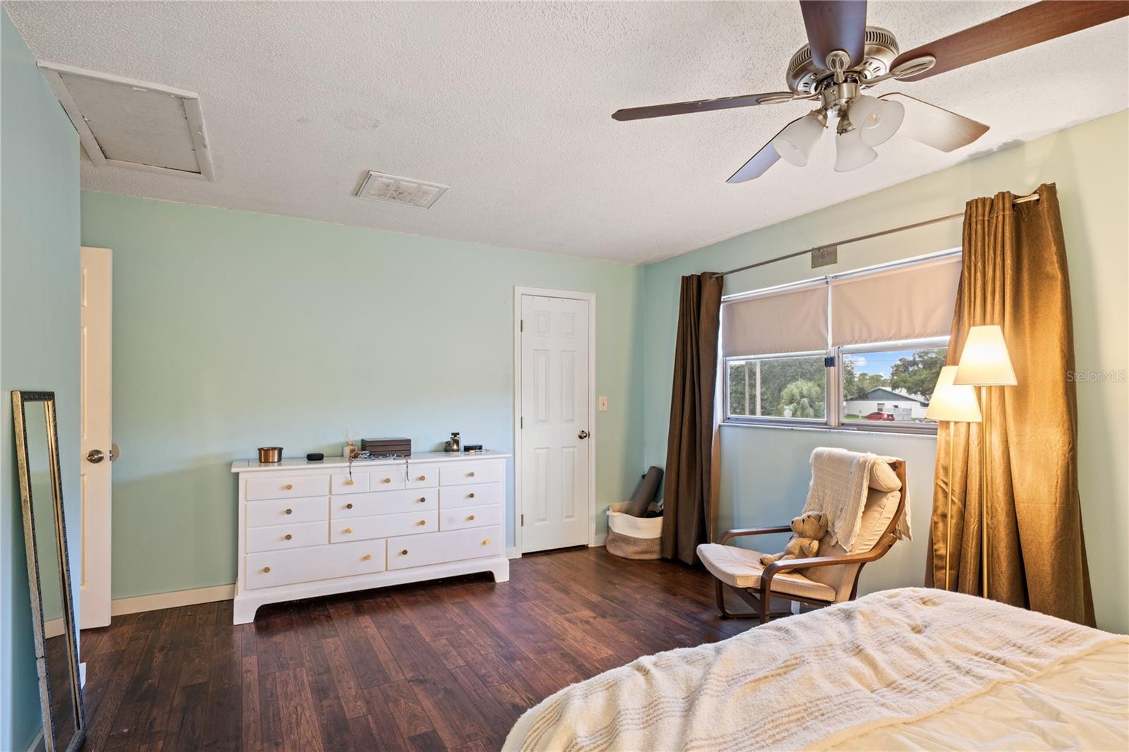Image 26 of 53 For 5501 71st Street N