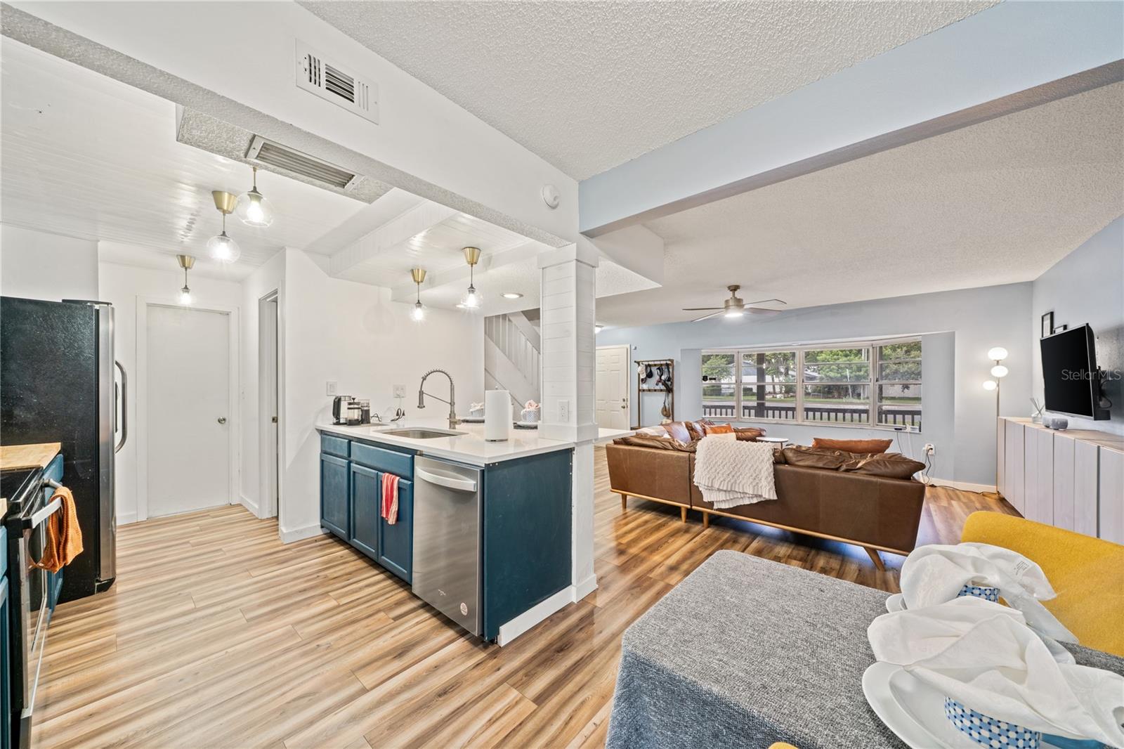 Image 35 of 53 For 5501 71st Street N