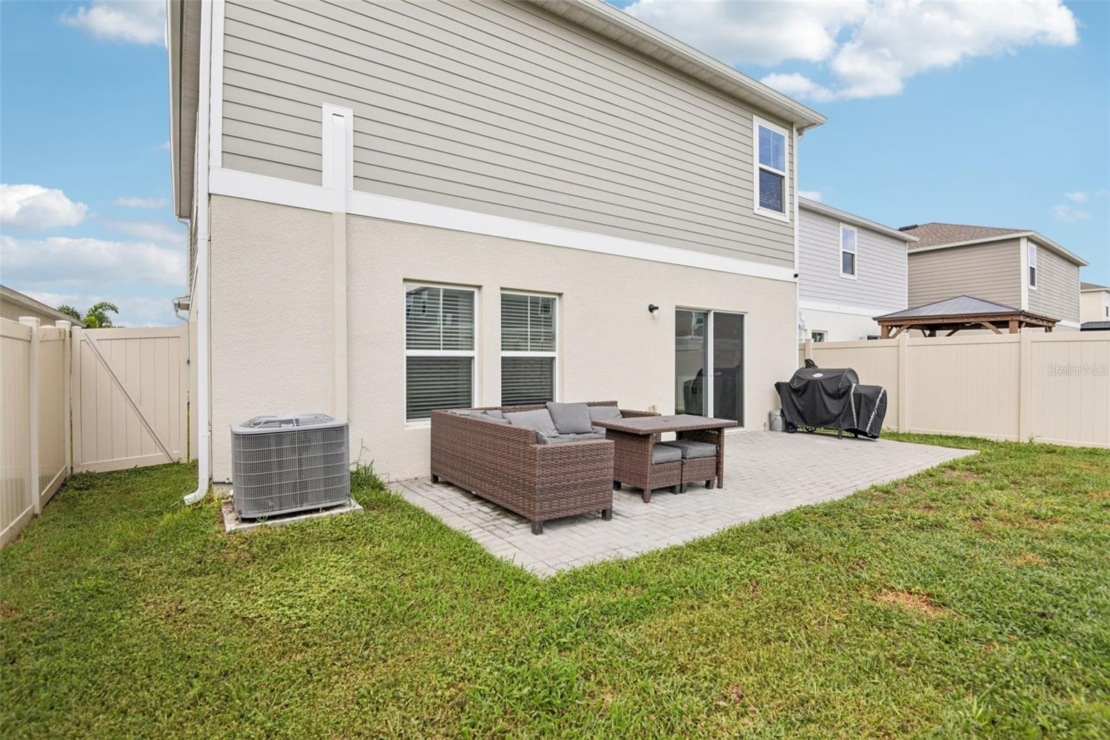 Listing photo id 22 for 34176 Verbena Street