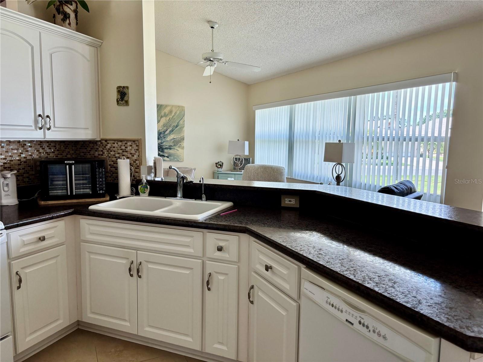 Image 14 of 35 For 2002 Del Webb Boulevard