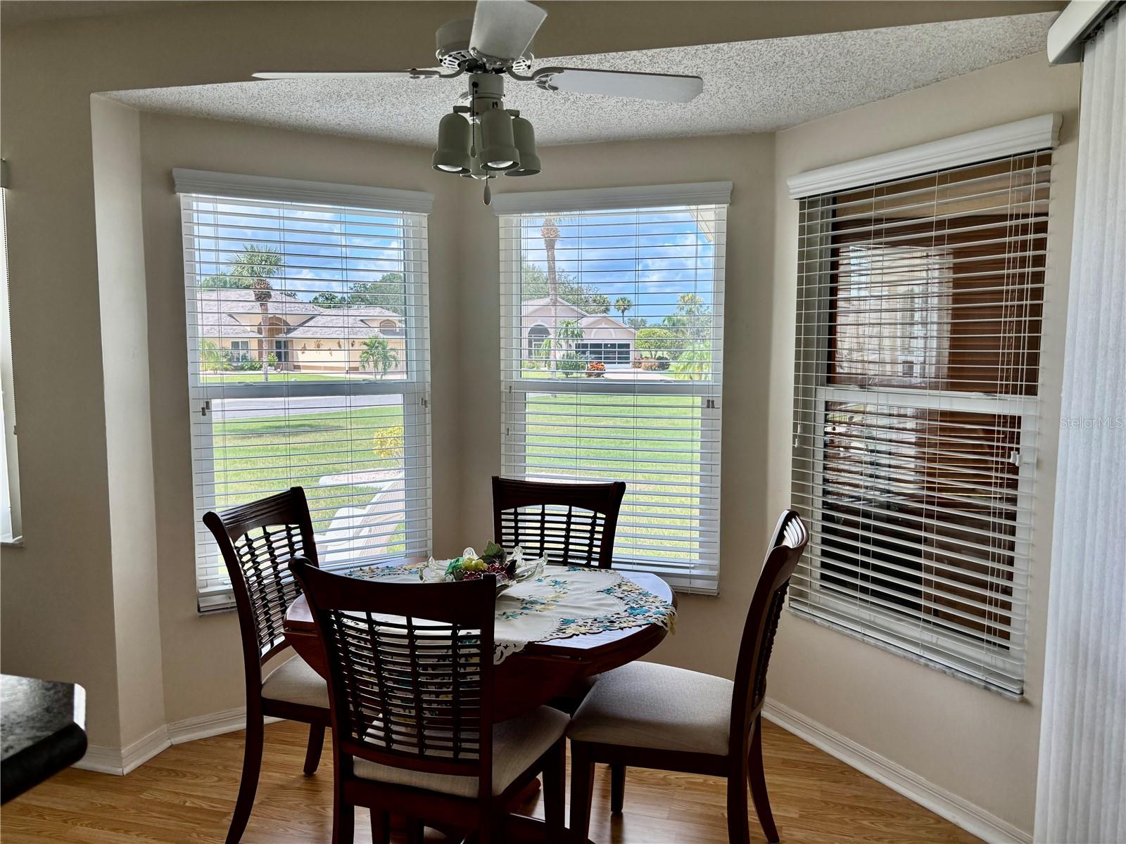 Image 17 of 35 For 2002 Del Webb Boulevard