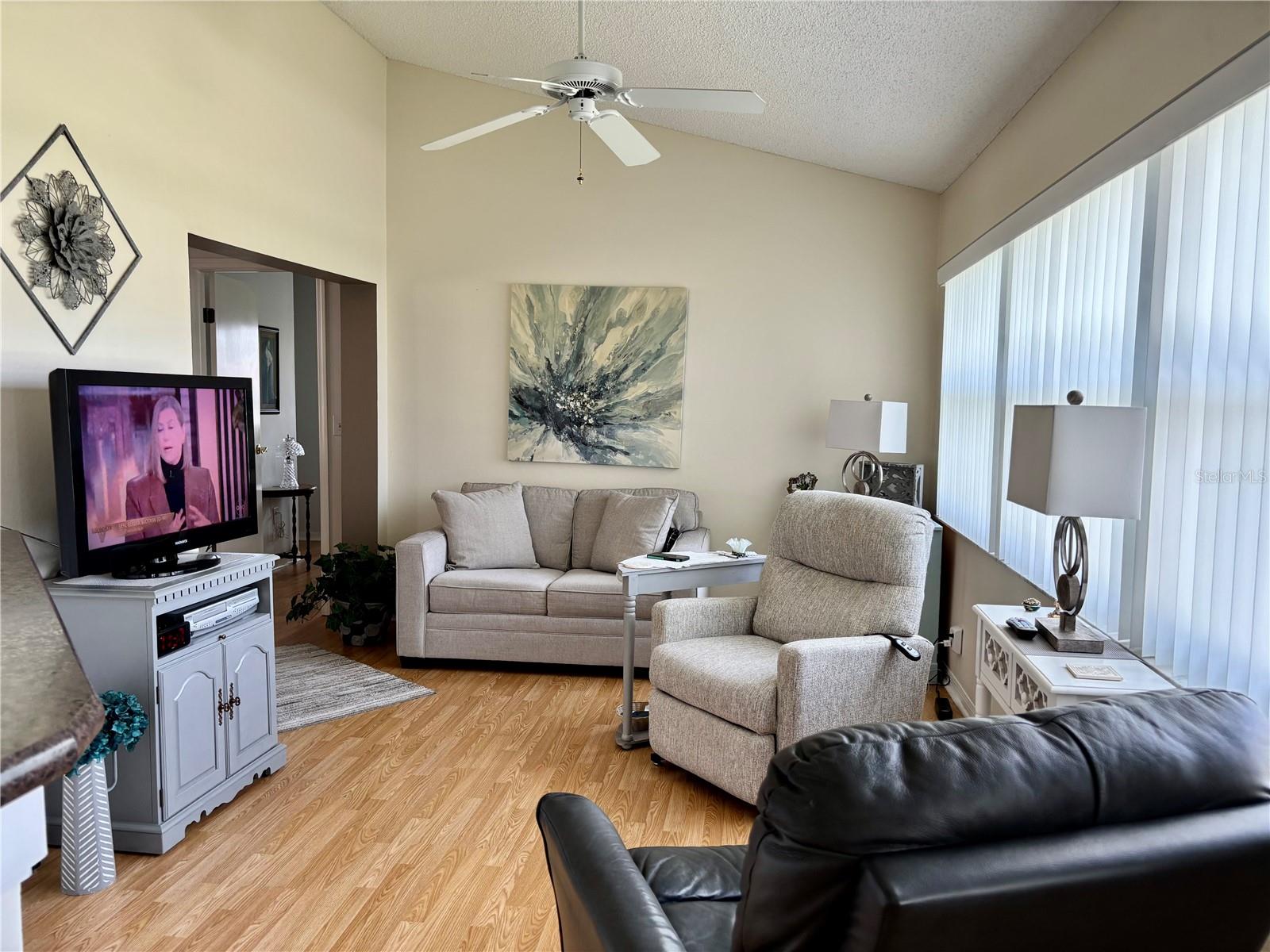Image 20 of 35 For 2002 Del Webb Boulevard