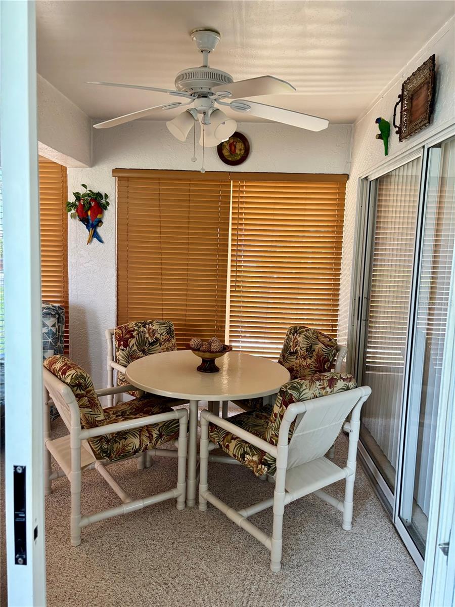 Image 23 of 35 For 2002 Del Webb Boulevard