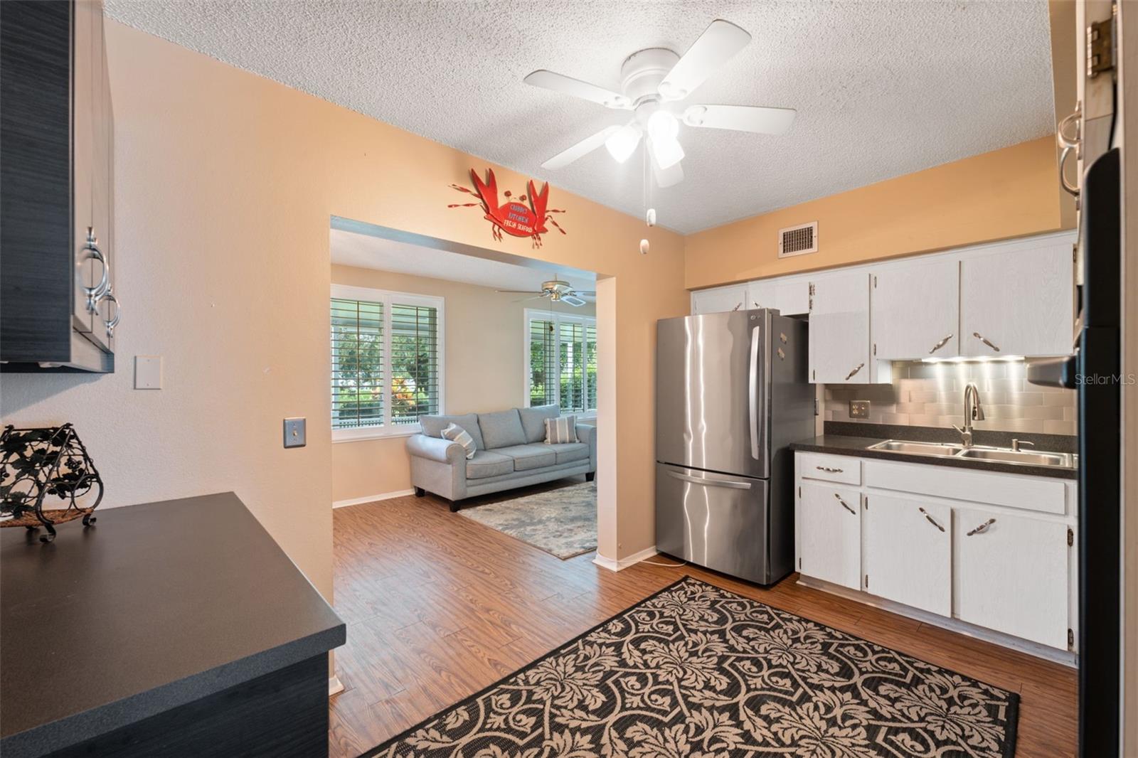 Image 10 of 31 For 2430 Florentine Way 6