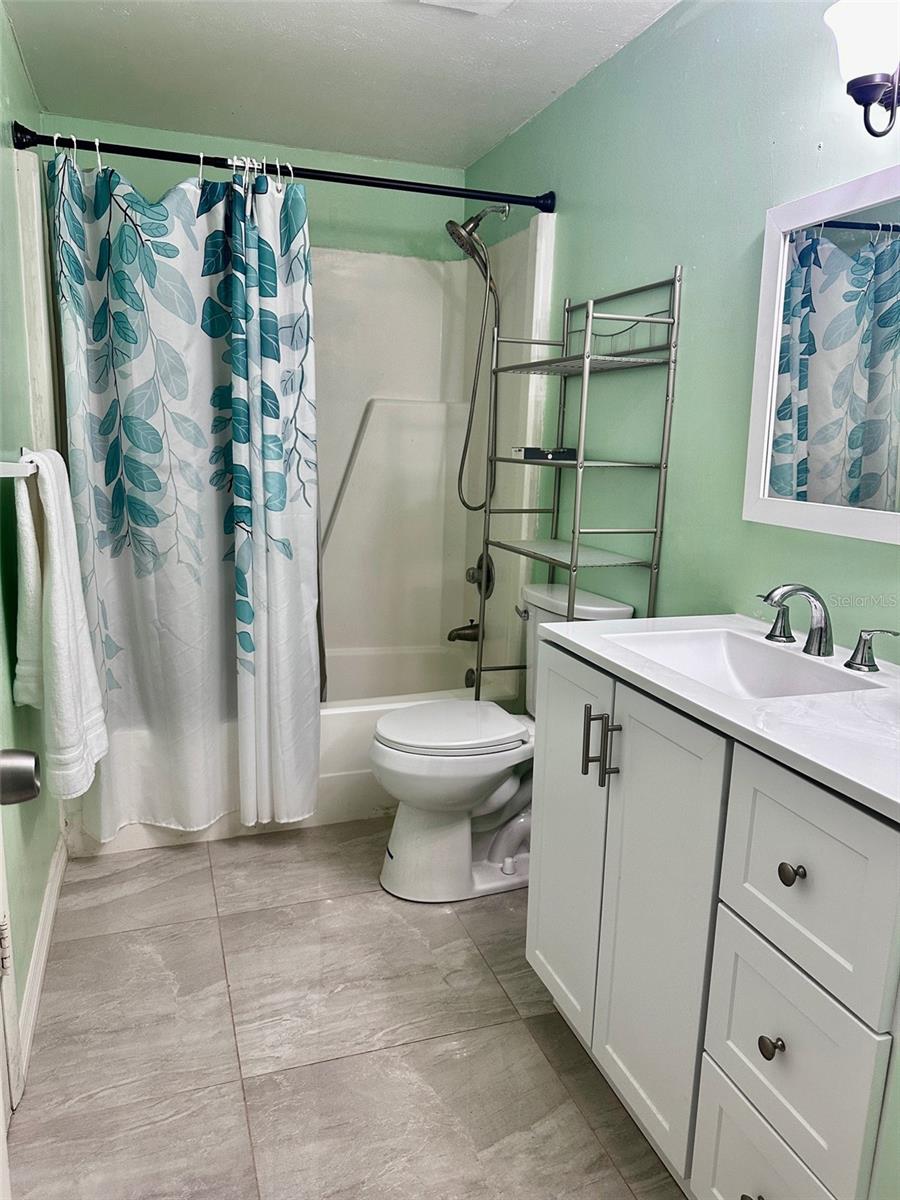 Image 10 of 13 For 10116 Wheatley Hills Court