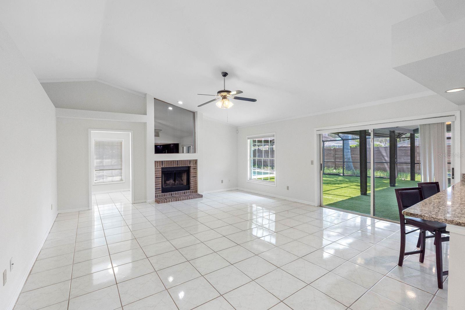 Image 20 of 96 For 5610 Pine Bay Drive