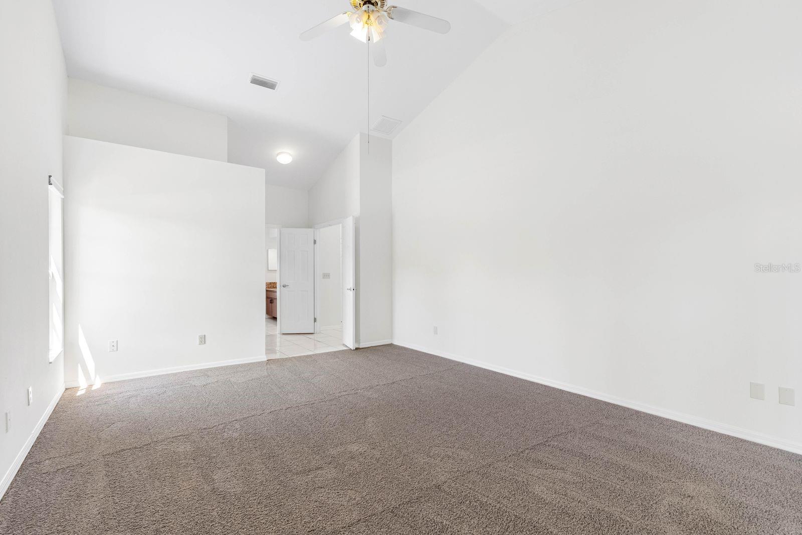 Image 35 of 96 For 5610 Pine Bay Drive