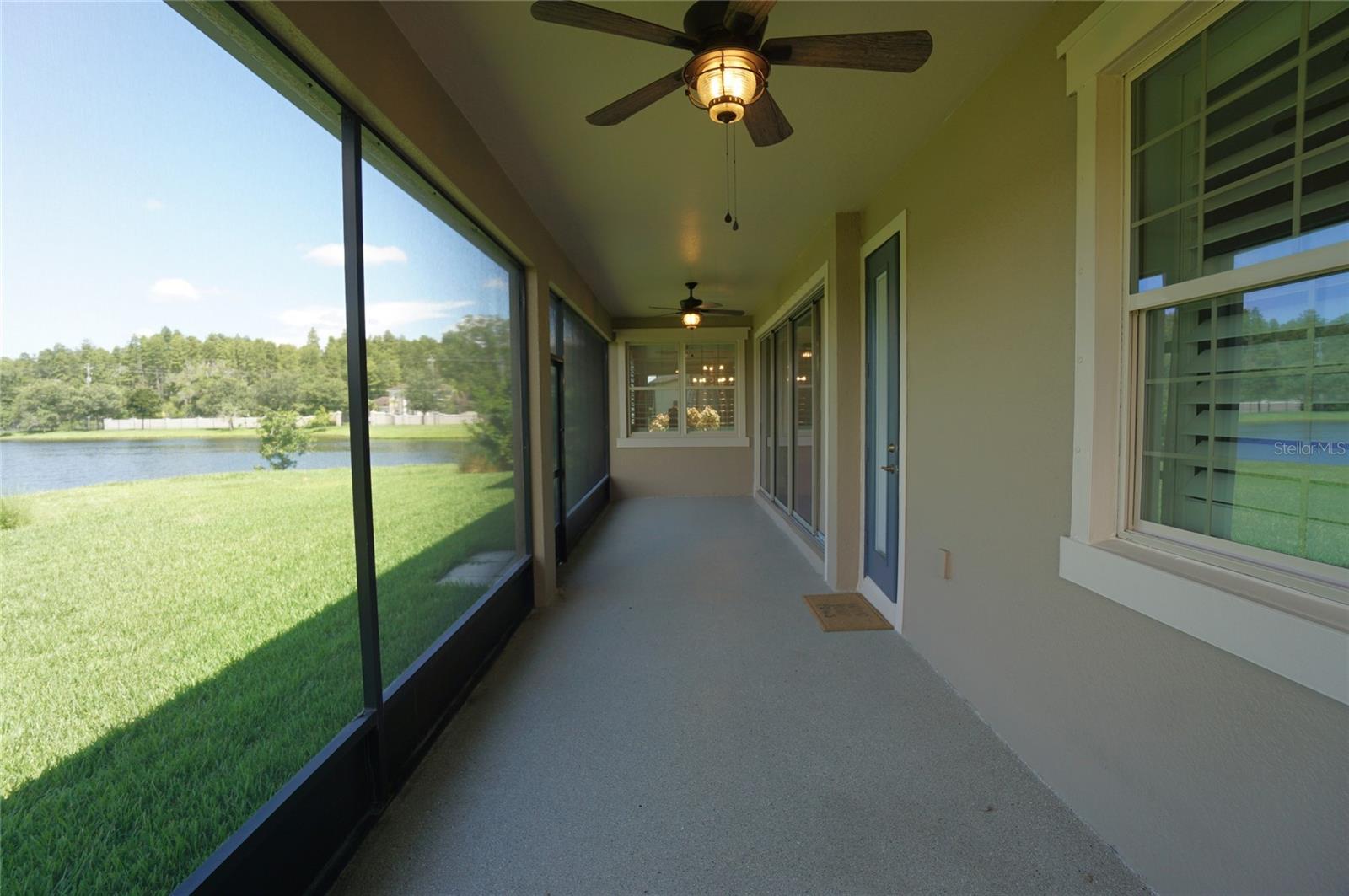 Image 19 of 44 For 18824 Birchwood Groves Drive