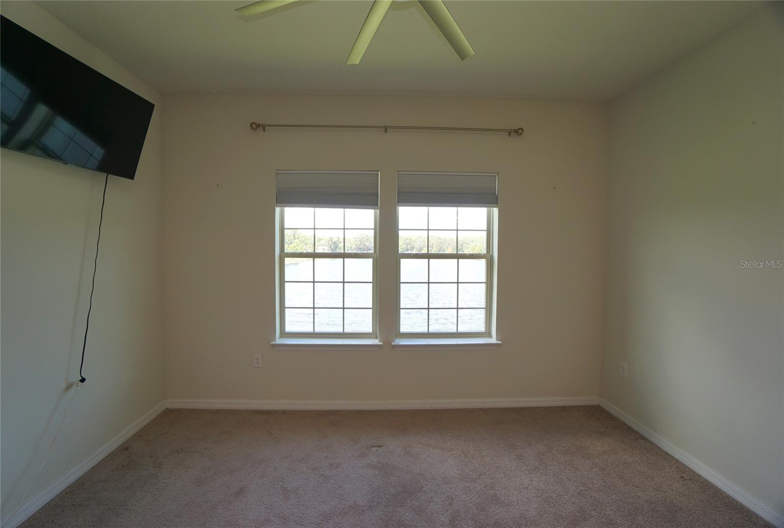 Image 32 of 44 For 18824 Birchwood Groves Drive