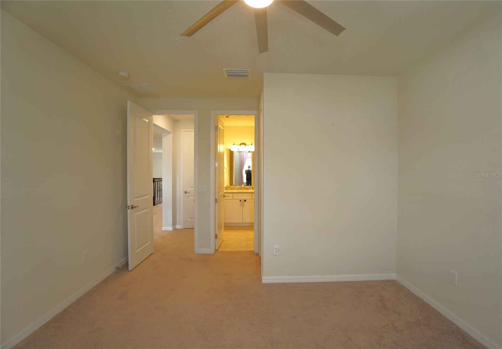 Image 41 of 44 For 18824 Birchwood Groves Drive