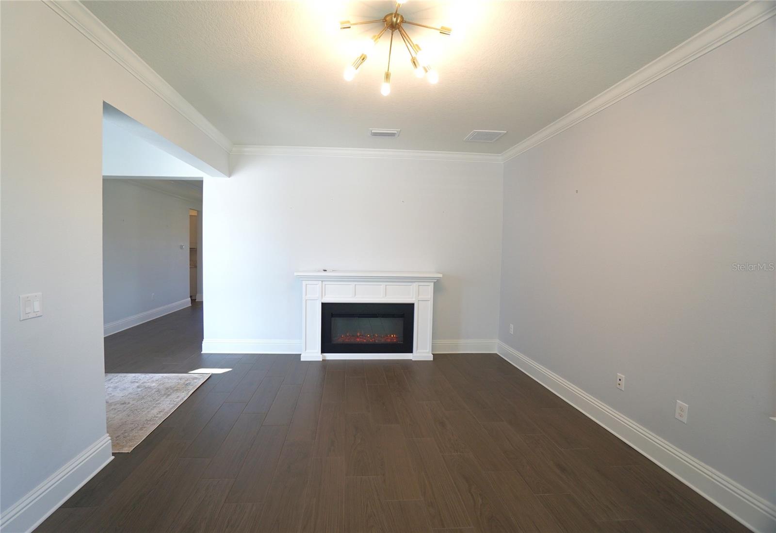 Image 7 of 44 For 18824 Birchwood Groves Drive