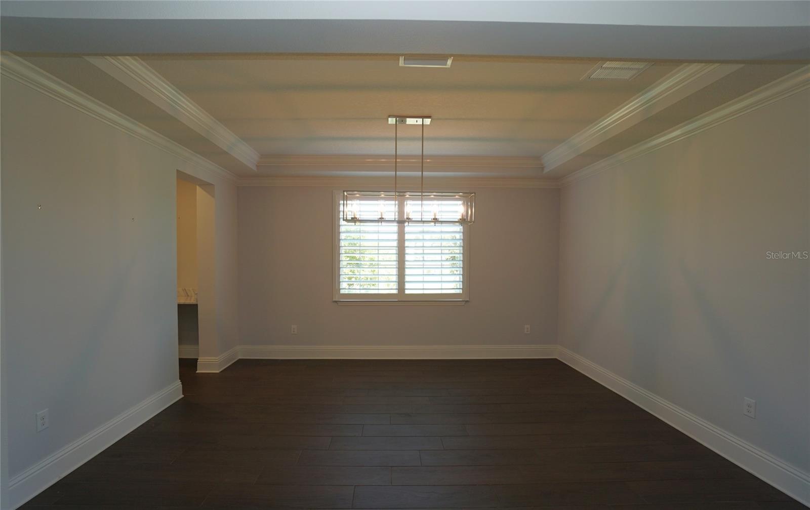 Image 8 of 44 For 18824 Birchwood Groves Drive