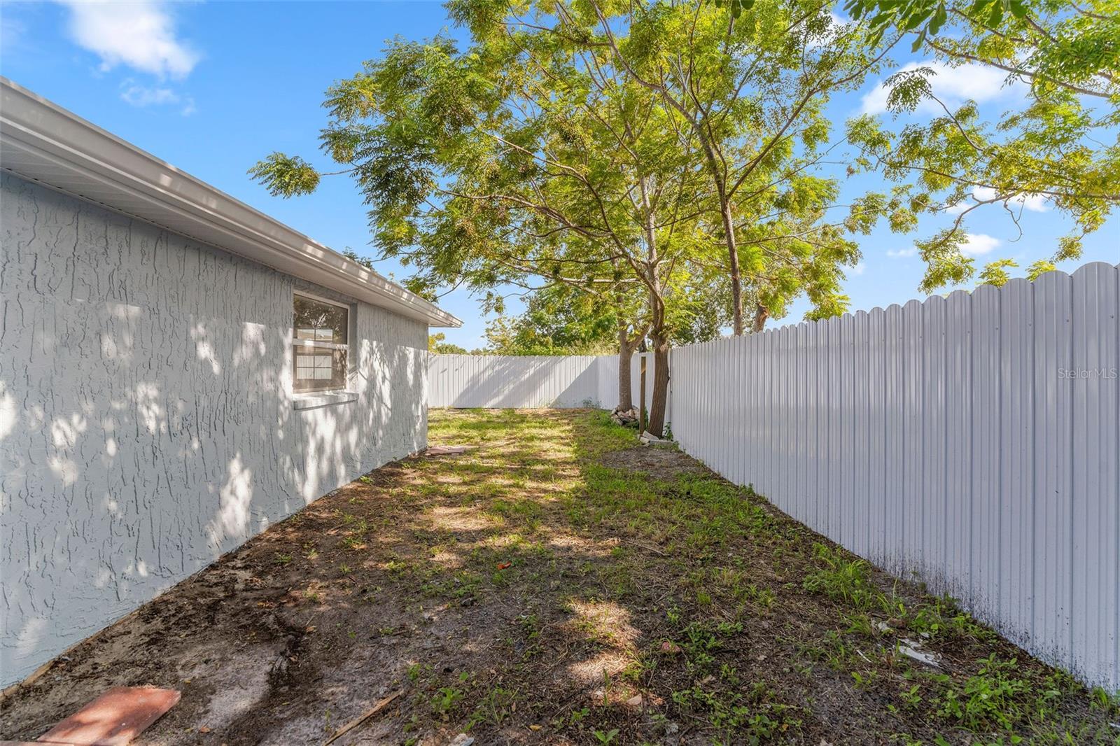 Image 15 of 19 For 10128 Cherry Creek Lane