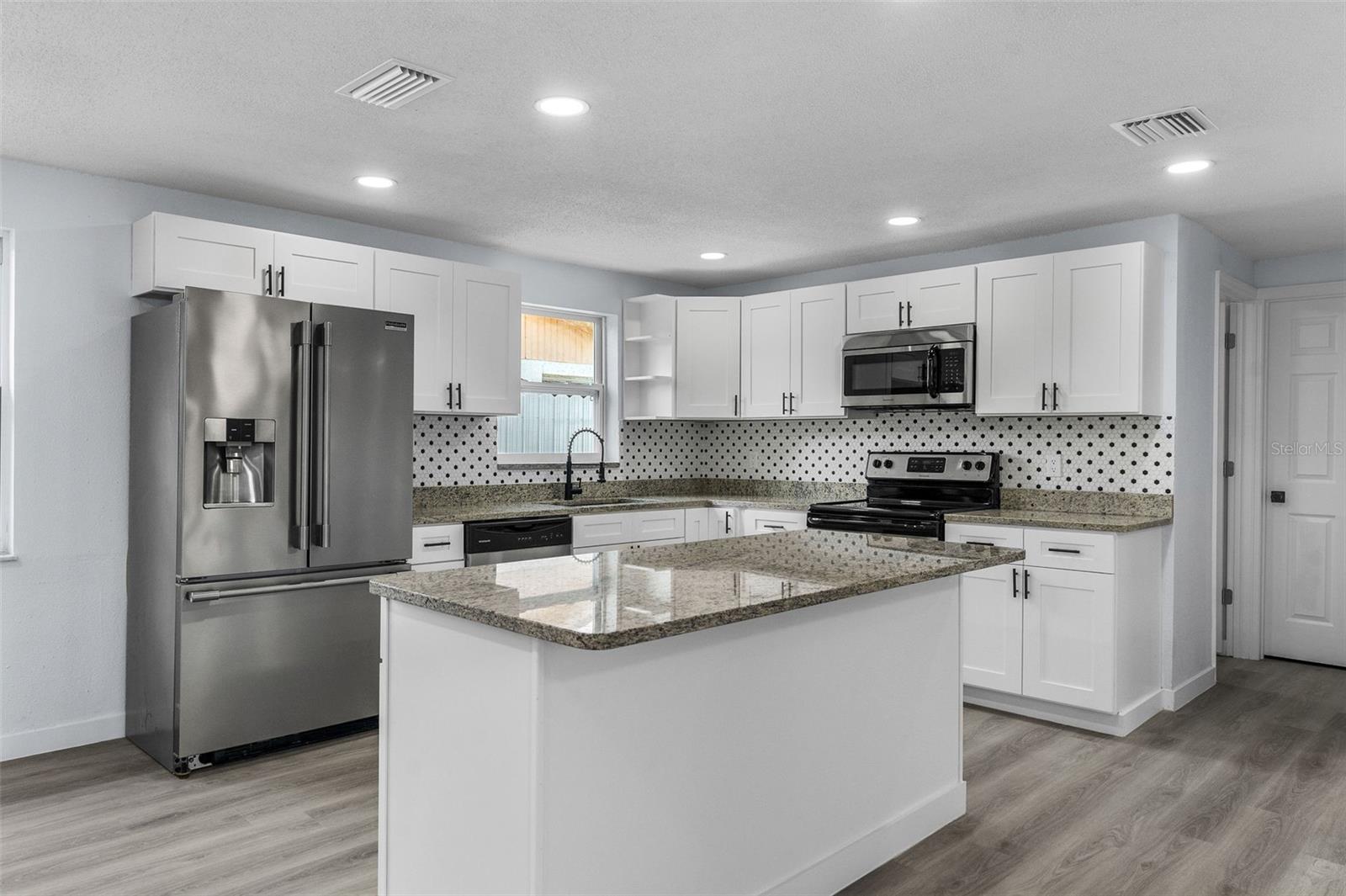 Image 3 of 19 For 10128 Cherry Creek Lane