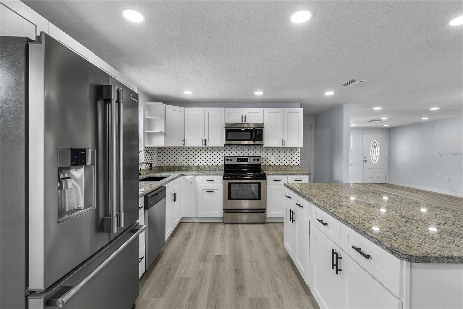 Image 4 of 19 For 10128 Cherry Creek Lane