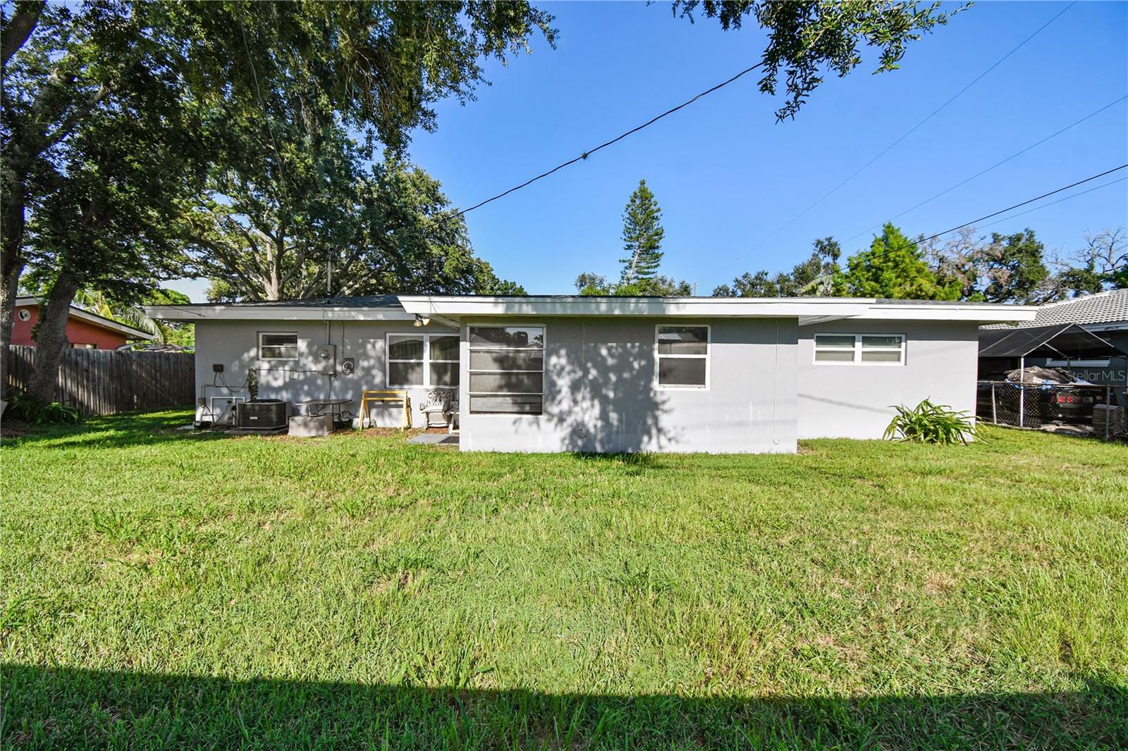 Image 10 of 60 For 5999 Grove Street S